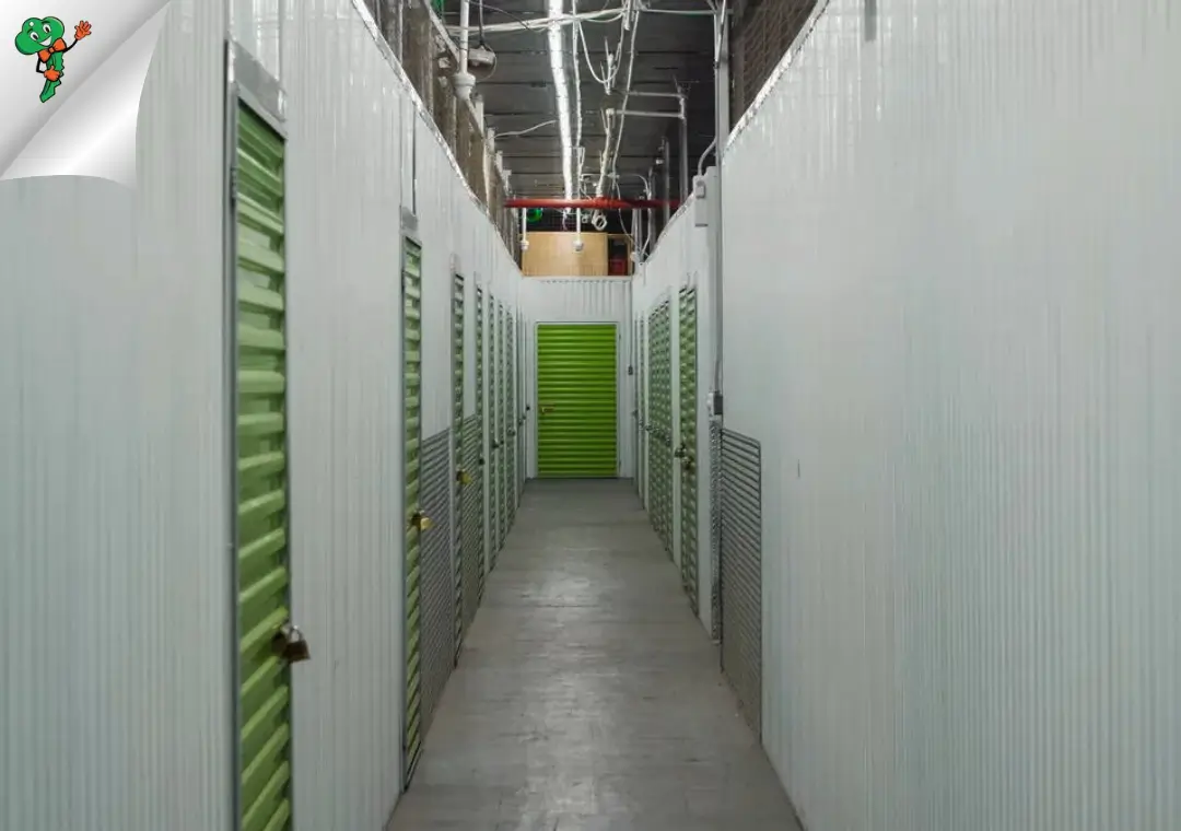 renting a storage unit